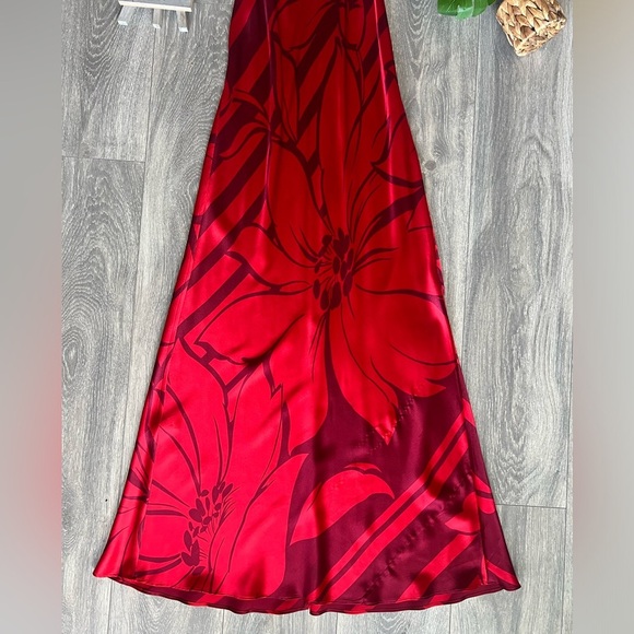 VTG Victorias Secret Floral Charmeuse Silk Full Length Slip Dress Cut Out Back S - Picture 8 of 16